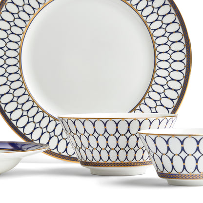 Wedgwood Renaissance Gold 8 Piece Dinner Set