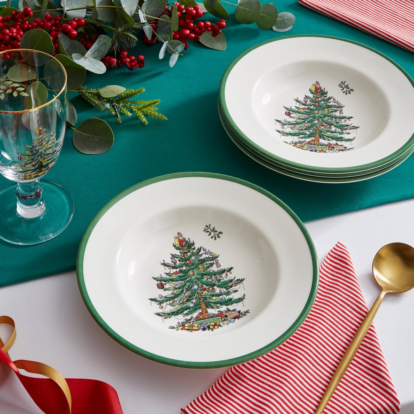 Spode Christmas Tree Soup Plate 23cm Set of 4