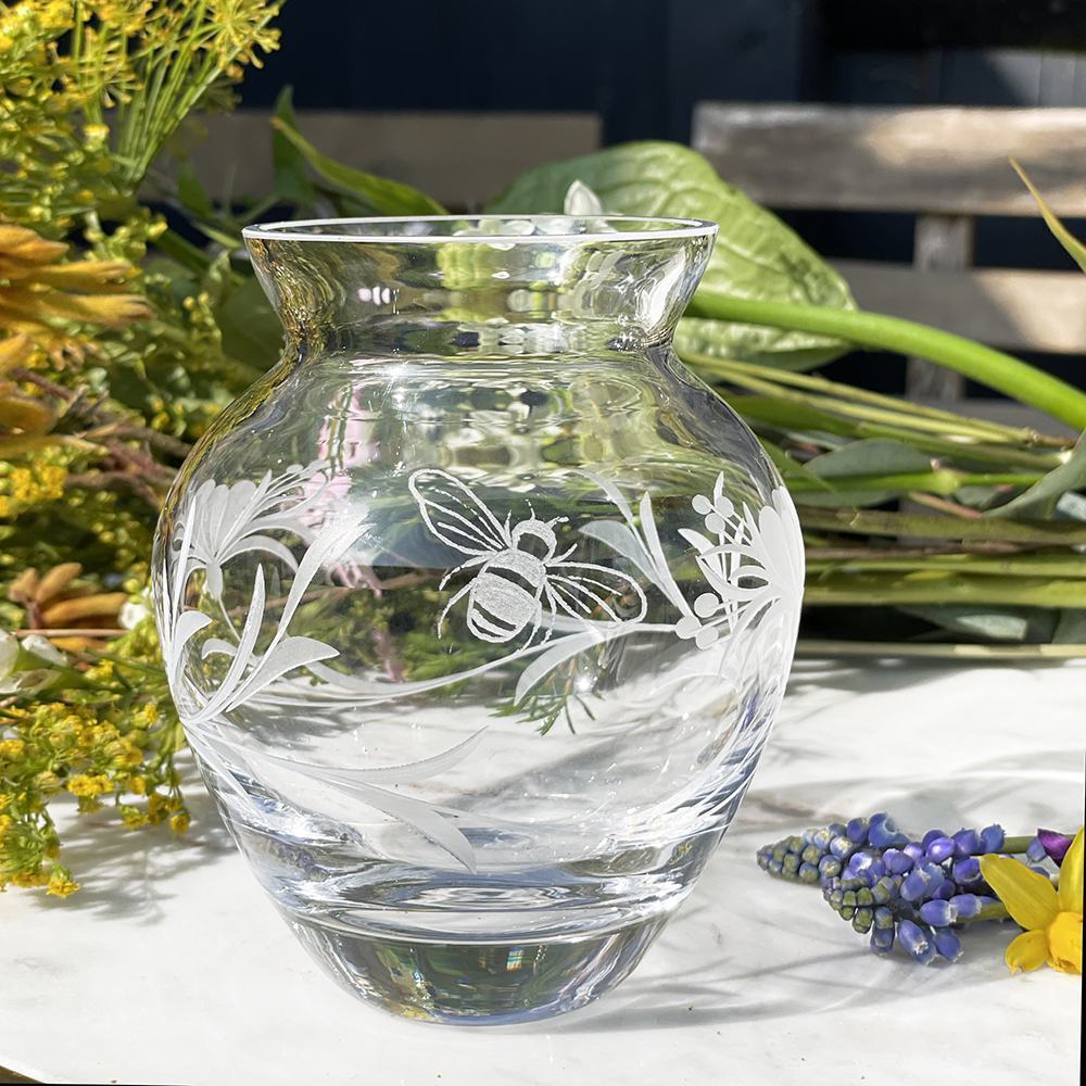 Royal Scot Crystal Bee & Honeysuckle Small Posy Vase 5"